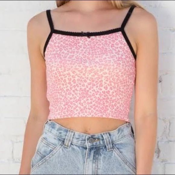 Brandy Melville Tops - BRANDY Melville Belle Pink Animal Print Cropped Tank Top